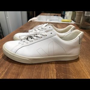 Veja Sneakers size 39